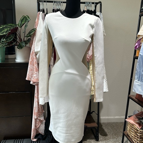 Fashion Nova Dresses & Skirts - Nwot Fashion Nova White/Nude Dress